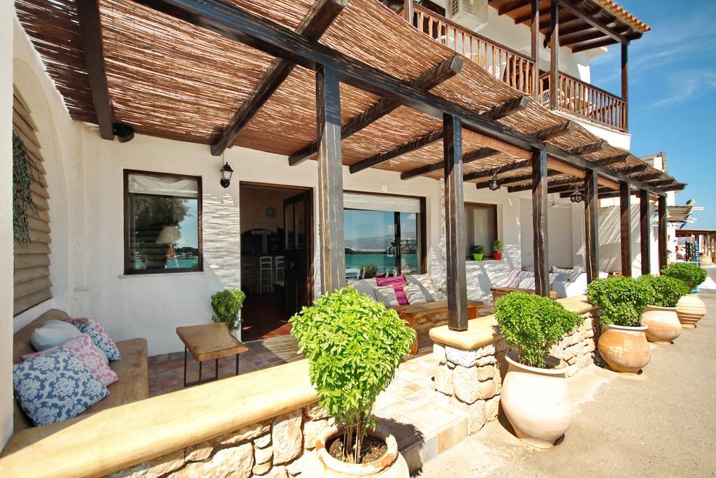 Pallas Pension Елафонисос Екстериор снимка