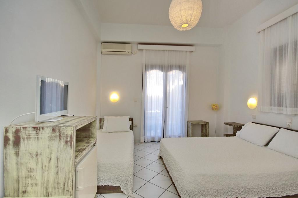 Pallas Pension Елафонисос Екстериор снимка